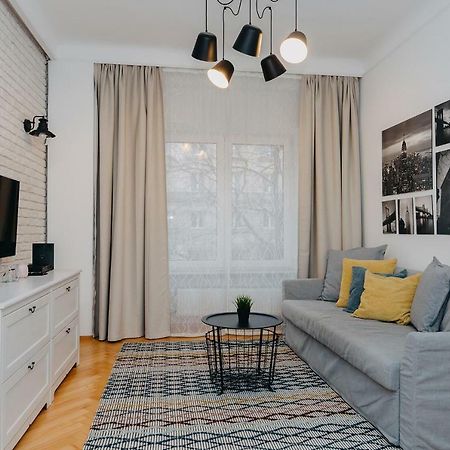 Shortstaypoland Marszalkowska Varsovie Extérieur photo