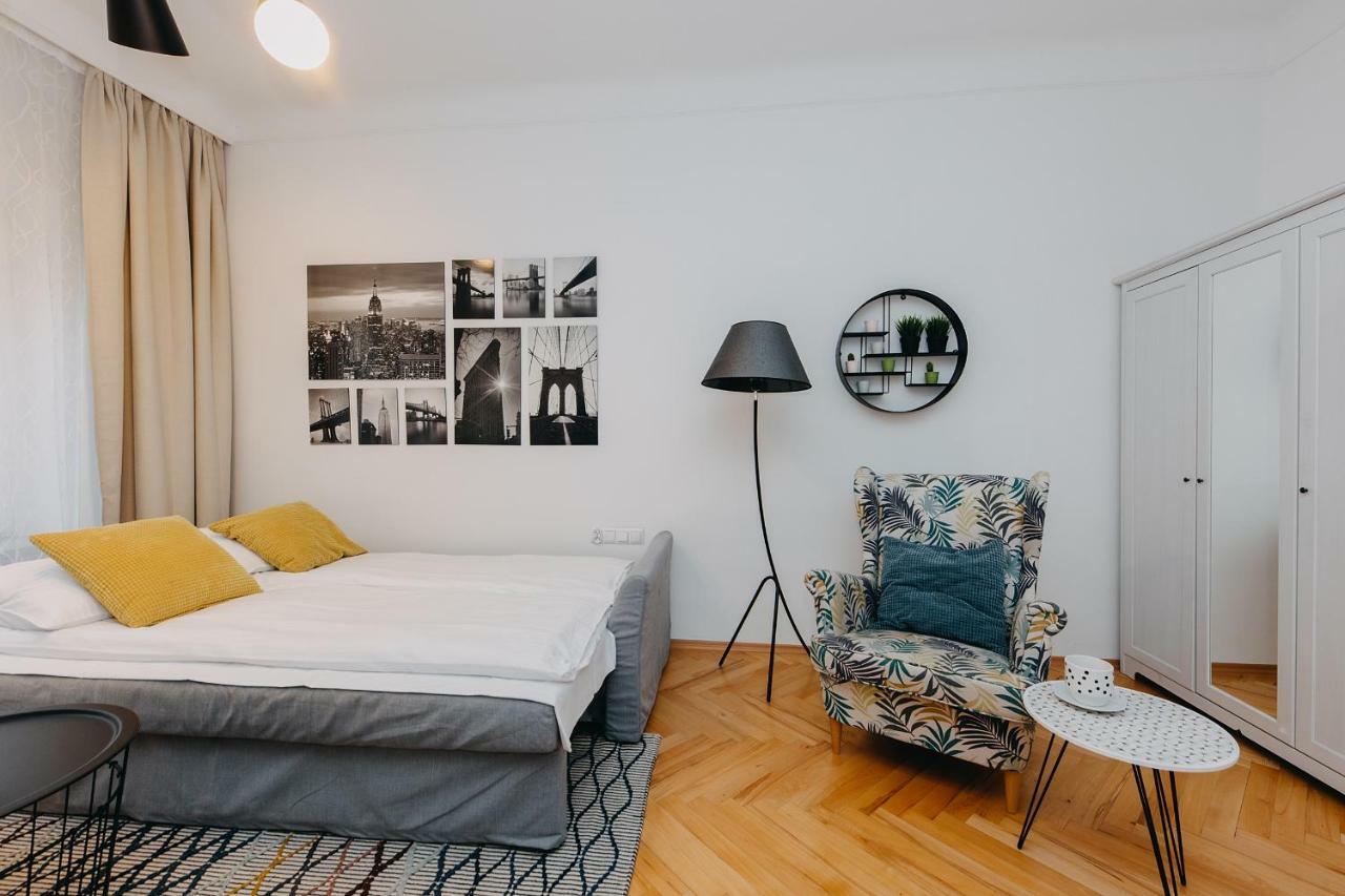 Shortstaypoland Marszalkowska Varsovie Extérieur photo