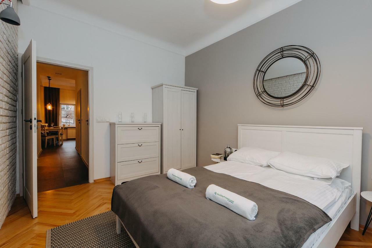 Shortstaypoland Marszalkowska Varsovie Extérieur photo